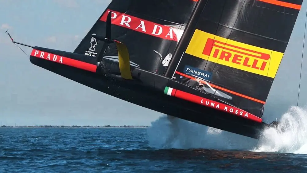 luna rossa prada pirelli foil