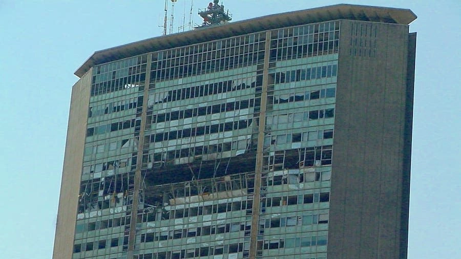 grattacielo pirelli incidente