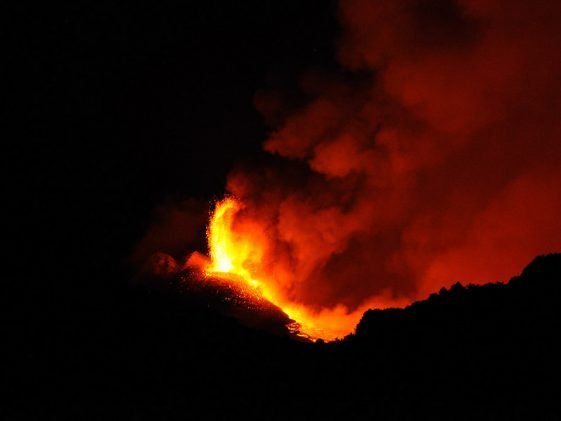 Etna come riciclare cenere vulcanica