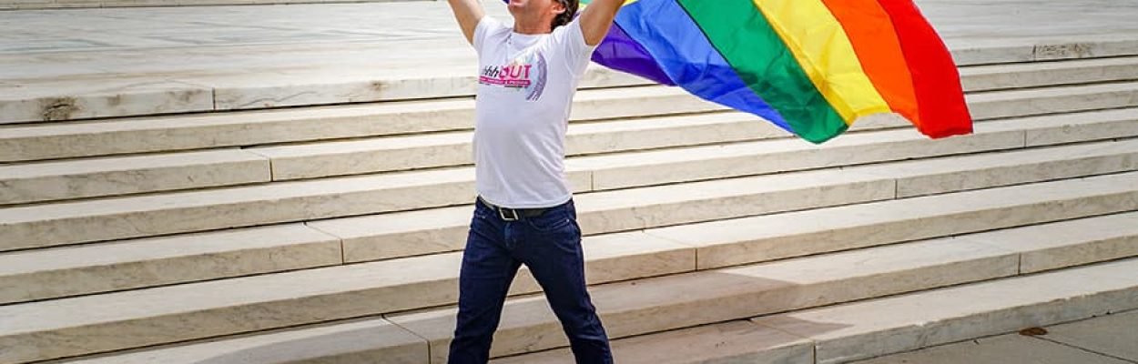 Ddl Zan bandiera arcobaleno