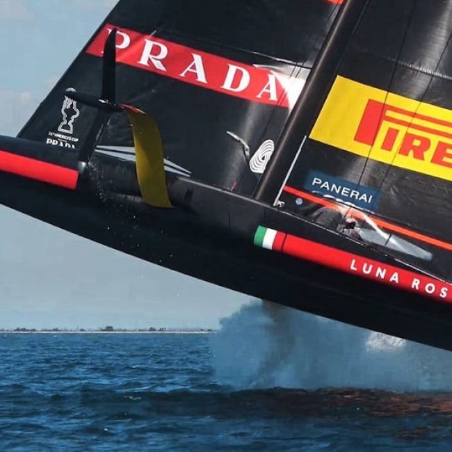 luna rossa prada pirelli foil