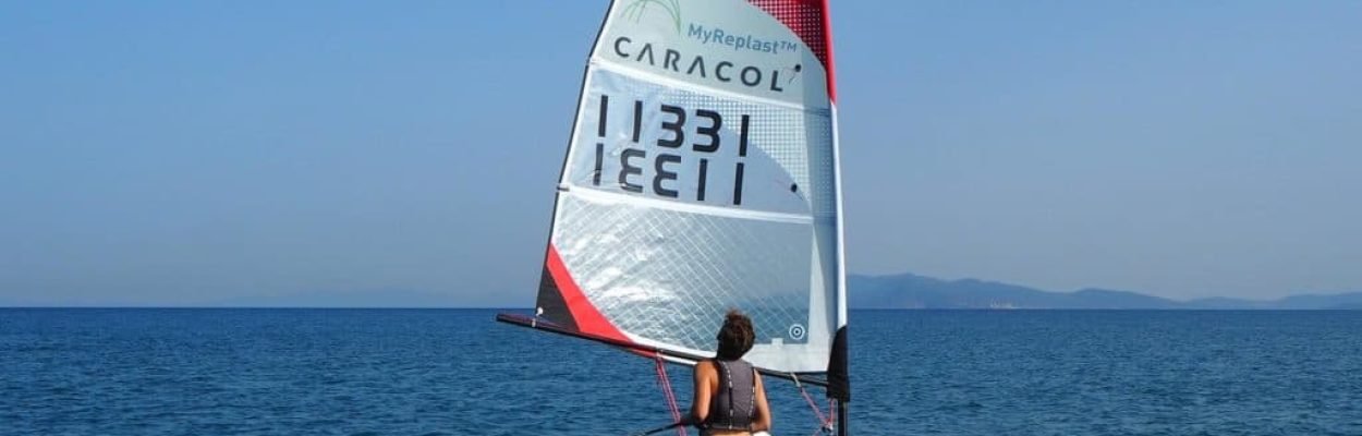 Barca a vela Beluga